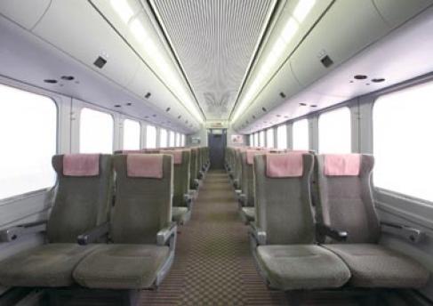 3150_【にちりん】787系（車内）