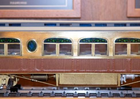 3159_【或る列車】或る列車模型（１号車展示ケース）