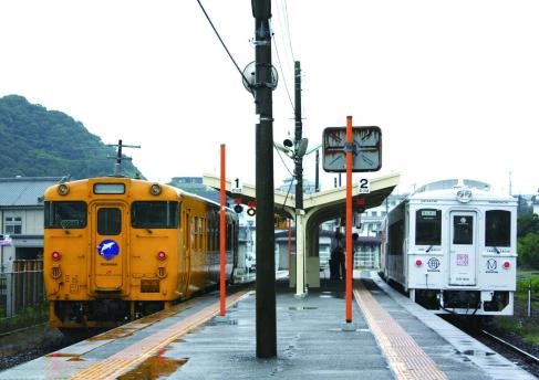 364_【海幸山幸】走行シーン（油津駅）