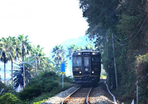 725_【Ａ列車で行こう】走行シーン